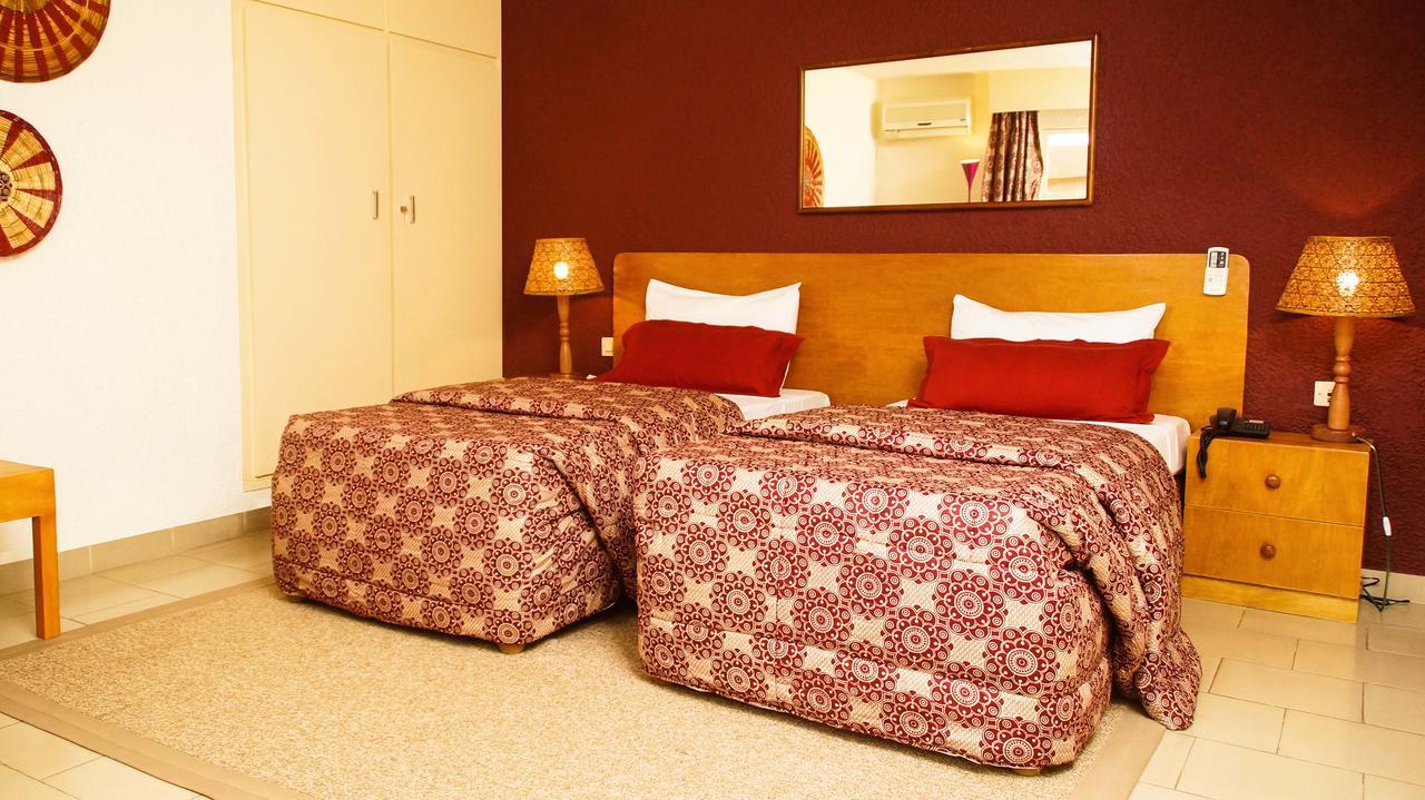 Hotel Le Marly Абиджан Экстерьер фото